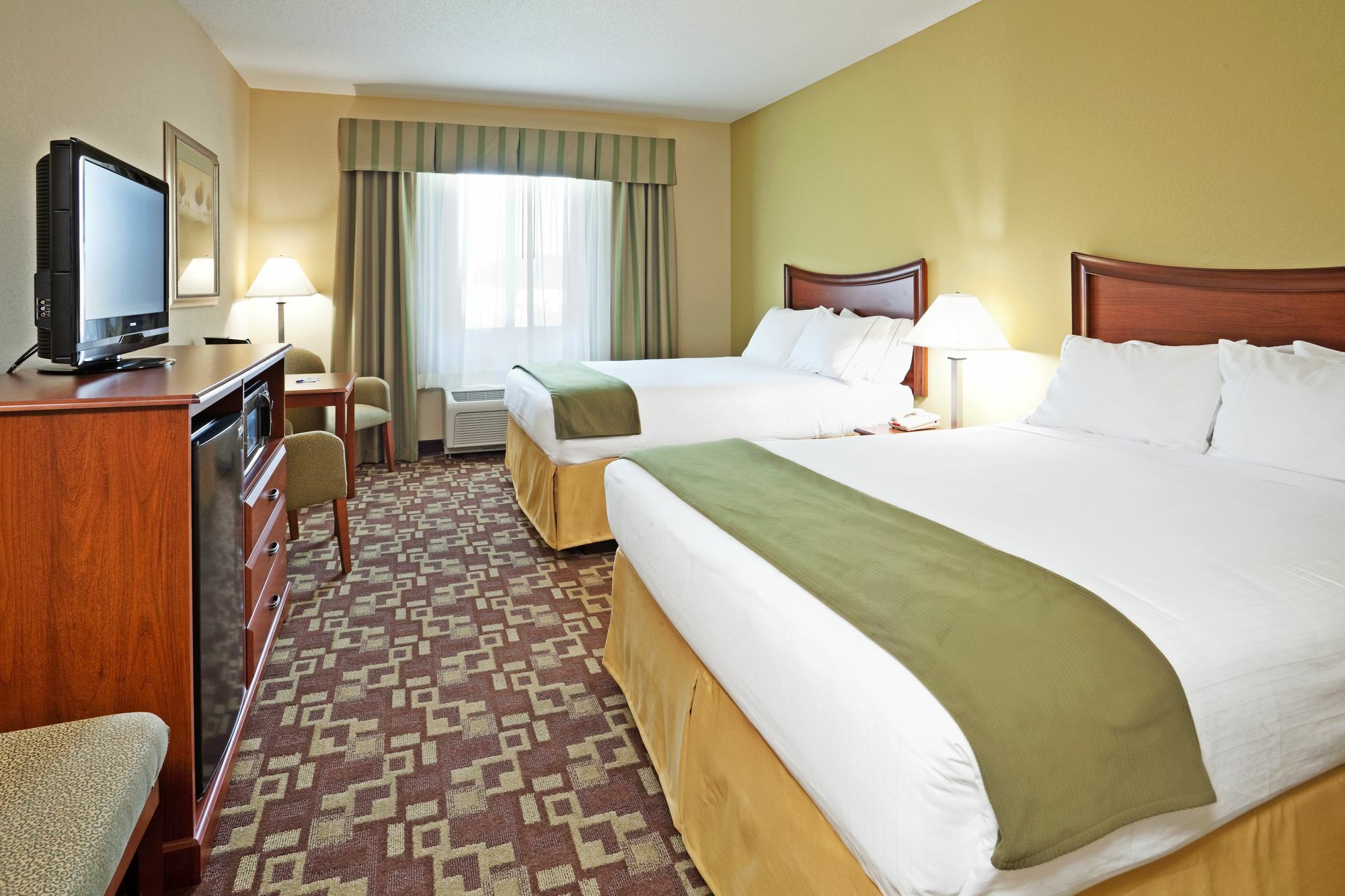 Holiday Inn Express & Suites Southern Pines-Pinehurst Area By Ihg Exterior foto
